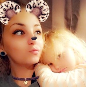 Meet your Posher, Jadelyn